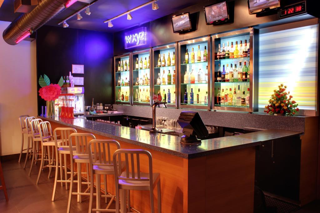Hotel Aloft Chennai OMR IT Expressway Exterior foto