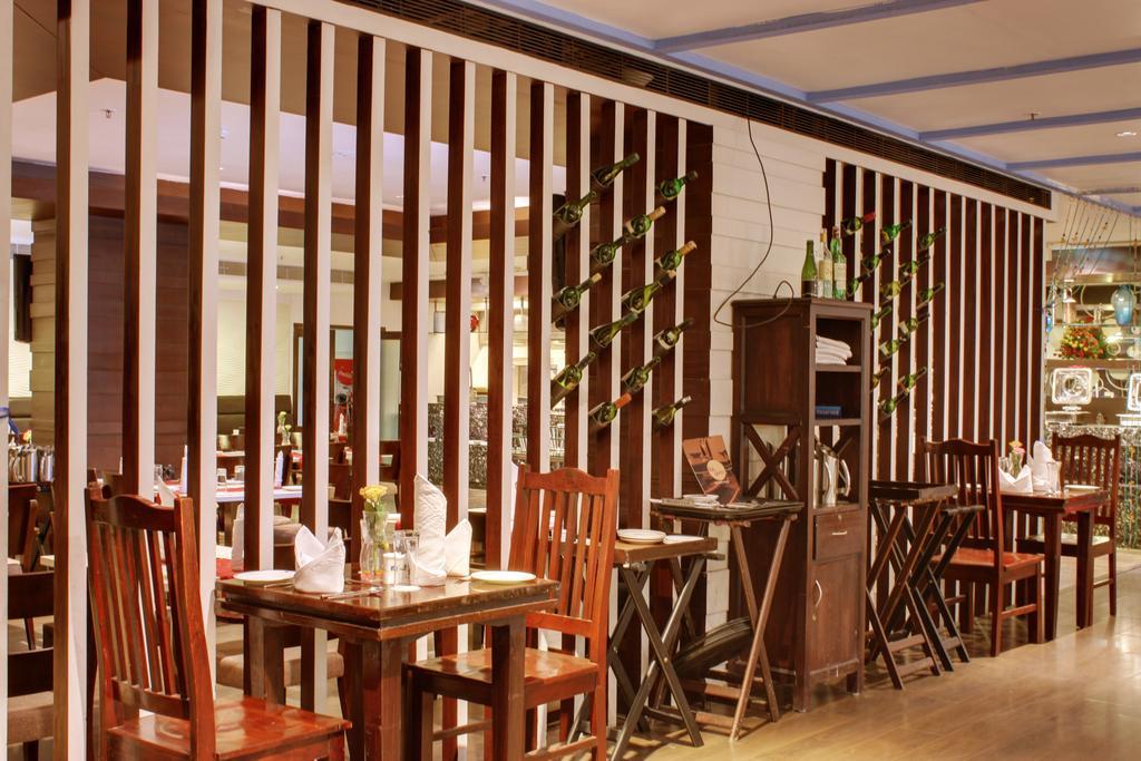 Hotel Aloft Chennai OMR IT Expressway Exterior foto